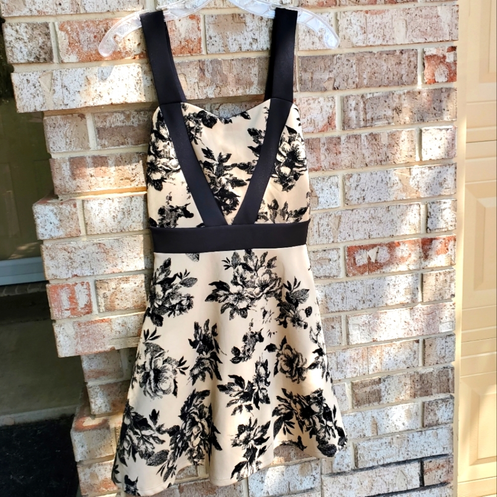 [Papaya] Summer Cocktail Dress